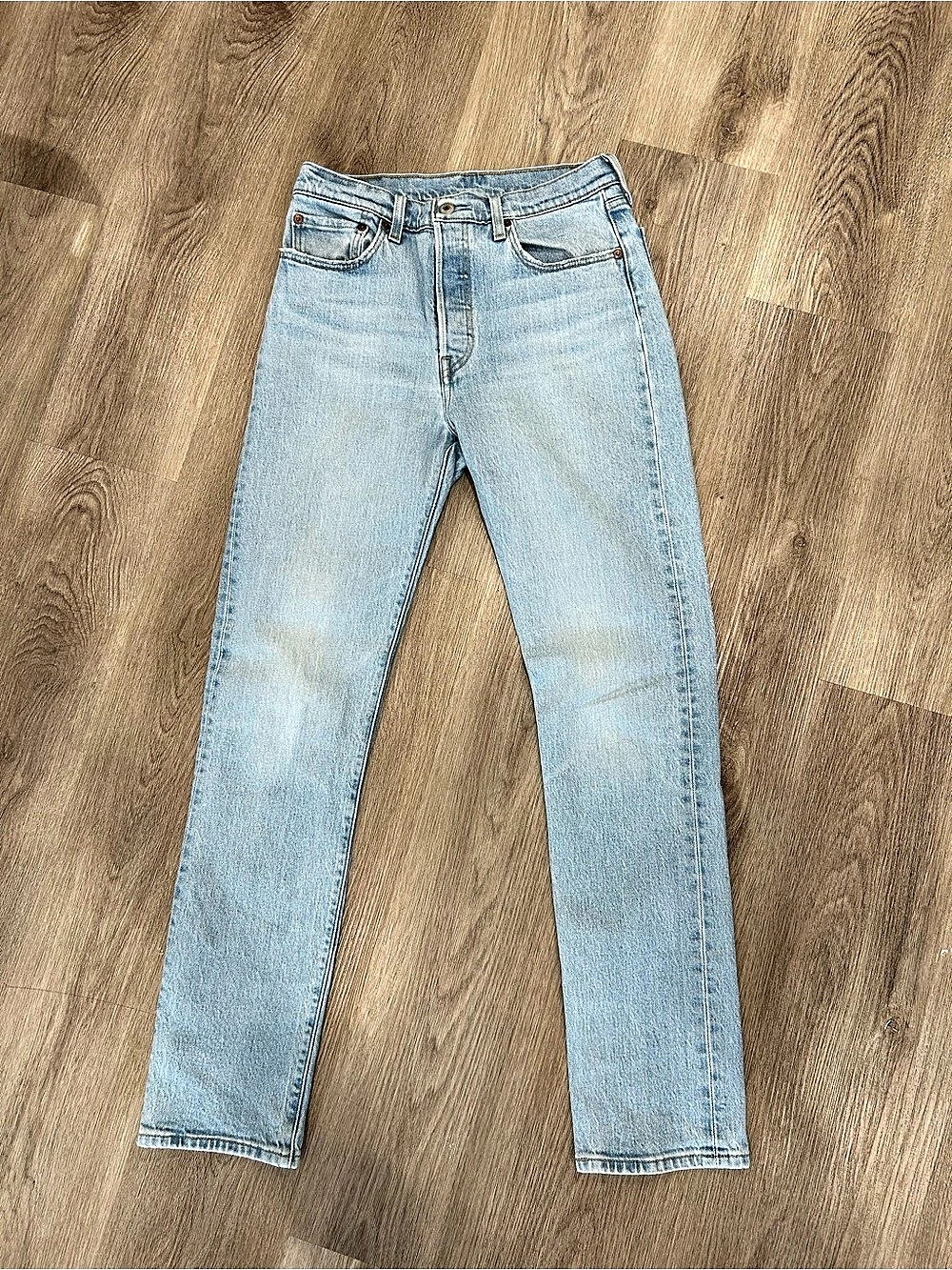 Levi's 501 Jeans Light Blue Waist 28 Inseam 32